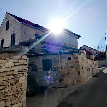 Apartmani Canaki Supetar Exteriér fotografie
