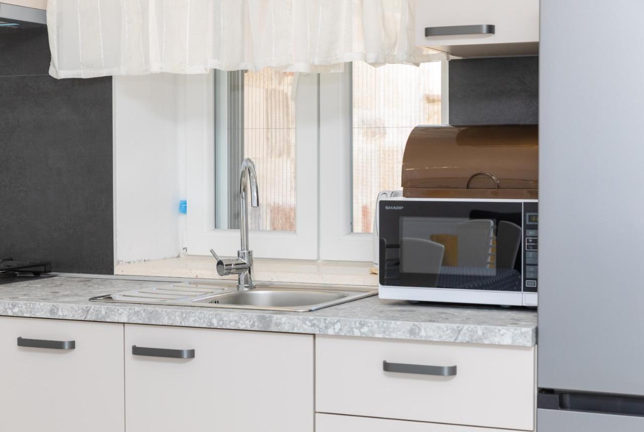 Apartmani Canaki Supetar Exteriér fotografie