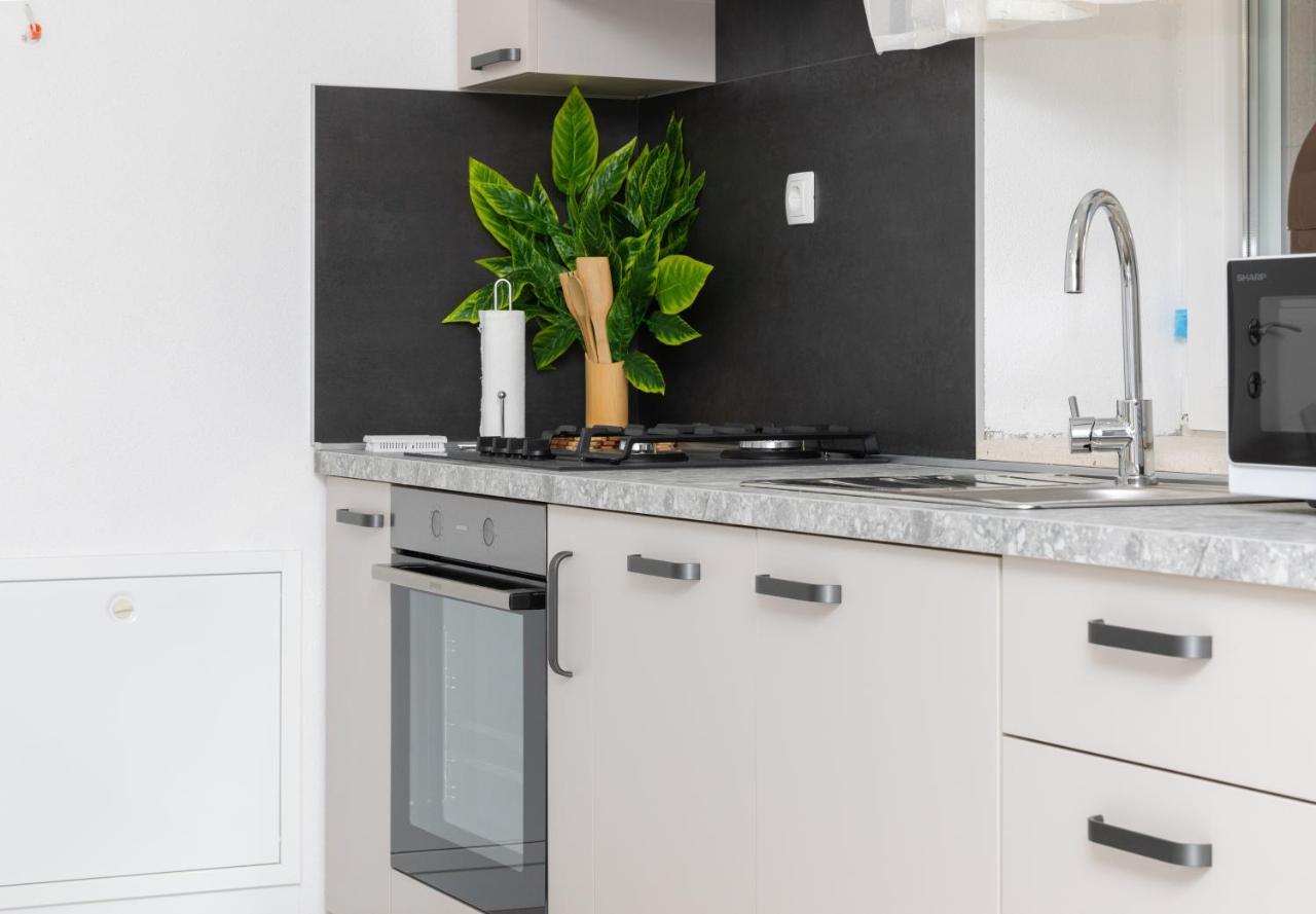 Apartmani Canaki Supetar Exteriér fotografie