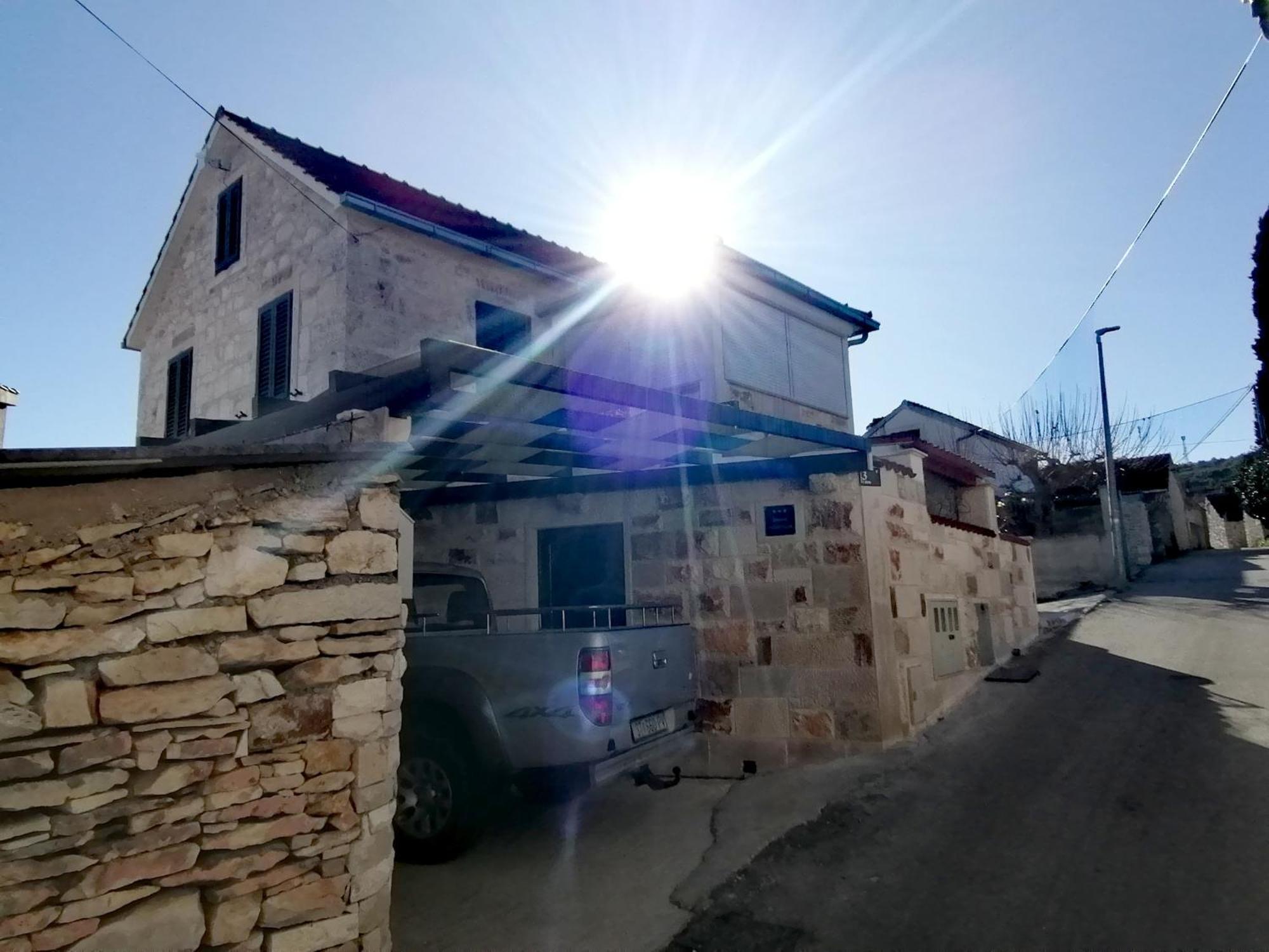 Apartmani Canaki Supetar Exteriér fotografie